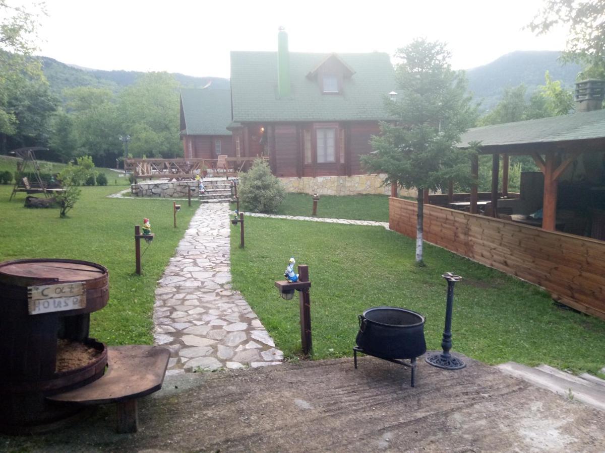 Kedra Village ภายนอก รูปภาพ